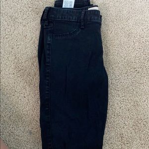•hollister black jeans (legging fit)